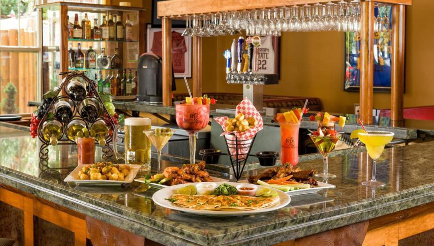 Deluxe Room In Westgate Resorts July 4Th Week แกตลิงเบิร์ก ภายนอก รูปภาพ